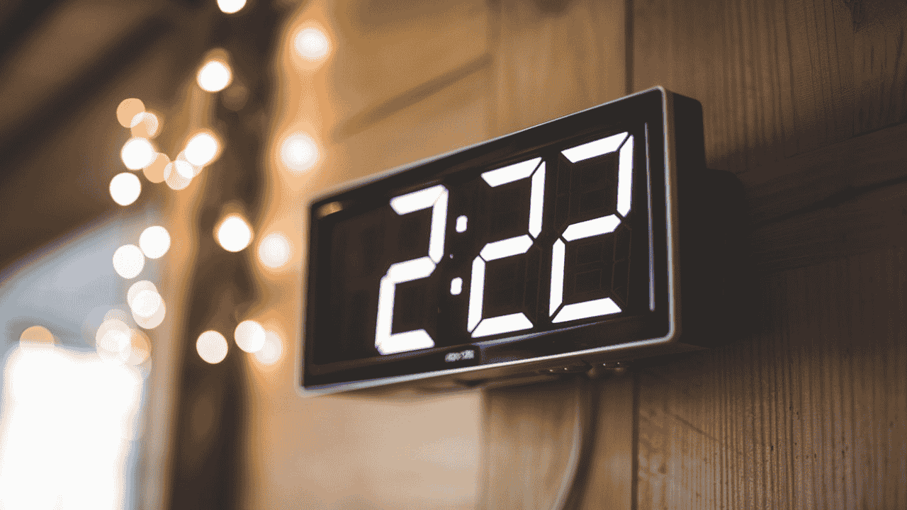 Digital clock showing 2:22 - the meaning of the 222 angle number